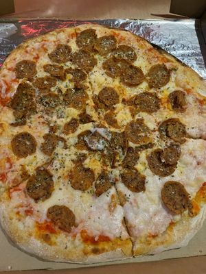 Vegan pepperoni pizza   at Mohawk Bend in Los Angeles