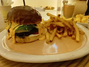 Impossible burger at Brunch & Cake in Abu Dhabi