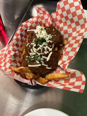 Curry fries #Veganuary at BeeWali's Vegan AF in Los Angeles