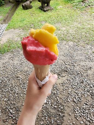  at Gelato in Cahuita