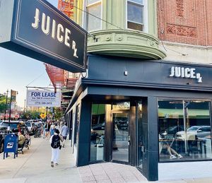  at JuiceRx - Lakeview in Chicago
