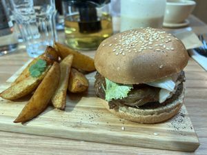Burger cheese  at Evergreen Organics - Gate Mall in Doha