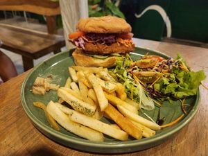 The Chick'n burger was very yummy. at Burgreens Canggu - Healthy Plant-Based Eatery in Canggu
