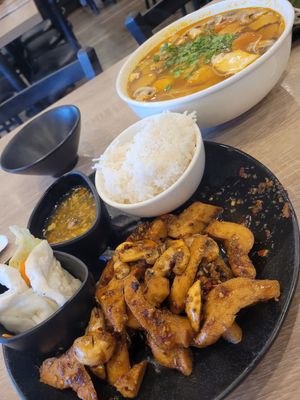 Lemongrass 'chicken ' & Bun Rieu at Happy Buddha Kitchen in Temple City
