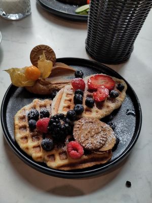 Lotus waffles at Universe Cafe in Mannheim