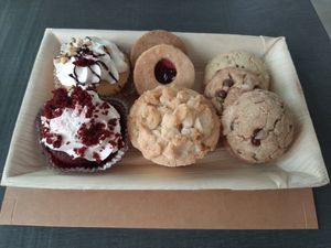 Cupcakes, sbrisolona, biscotti e cookies at Valentina in Cervia