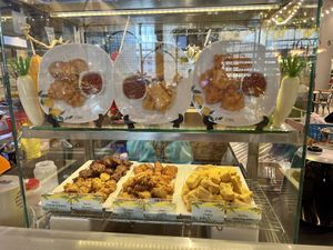 Selection   at Je Tip Fried Tofu เจ๊ทิพย์เต้าหู้ทอดสามย่าน in Bangkok