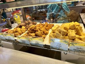 Selection   at Je Tip Fried Tofu เจ๊ทิพย์เต้าหู้ทอดสามย่าน in Bangkok
