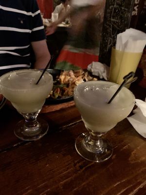 Kiwi margaritas  at El Pancho in Osaka