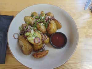 Potato chats at Christmas Hills Raspberry Farm Café in Elizabeth Town