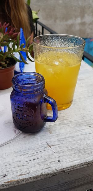 Agua del dia y caldo de no camarón :) at La PlantisquerÍa in Mexico City