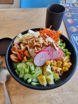 F at Fresh Poke & Açai Bowls in Hua Hin