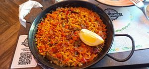 Paella vegana at Cosmopolitan Food in Cordoba