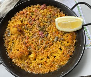 Vegan paella  at Cosmopolitan Food in Cordoba