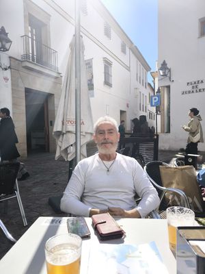 In attesa del pasto! at Cosmopolitan Food in Cordoba