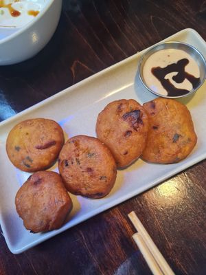 Aloo tiki at Chow in Wellington