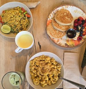  at Botanika Cafe in Ridgefield