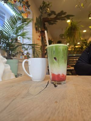  at Botanika Cafe in Ridgefield