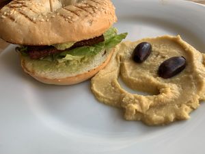 Vegan bagel with teriyaki tofu  at Dschungel in Vienna