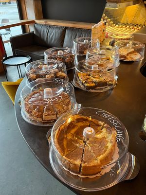 Cakes at IzyCoffee - Langemunt in Ghent