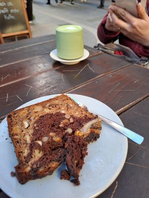 Vegan banana Bread at Hoppenworth & Ploch - Markt in Frankfurt