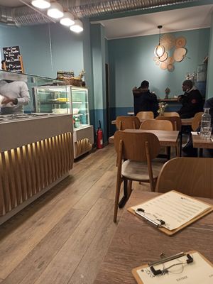  at Le Petit Veg in Paris