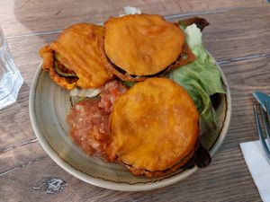 Eggplant pakora at Le Petit Veg in Paris