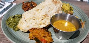 Barotha set at Le Petit Veg in Paris