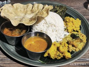 Yum at Le Petit Veg in Paris