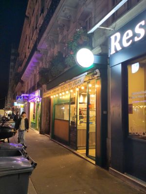  at Le Petit Veg in Paris