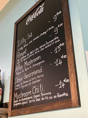 Wall menu at Le Petit Veg in Paris