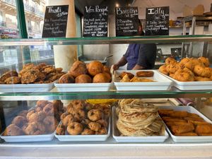 Fried stuff at Le Petit Veg in Paris