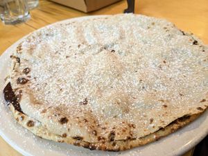 Pizza au ninatella at Nina Pizza - St-Jean-Baptiste in Quebec