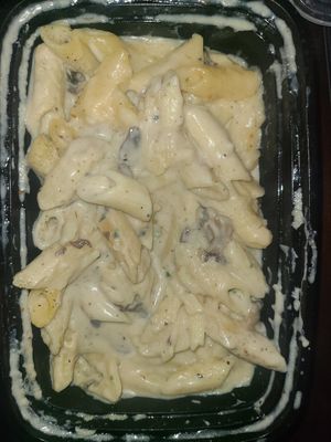 Vegan mushroom pasta at The Vegan Lasagna Garden - Cloud Kitchen in San Francisco