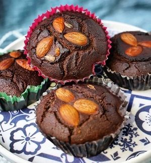 Cupcakes with Carob at LEVEL - Vegan & Gluten Free in Antalya