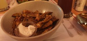 Knusprige Okras (sehr zu empfehlen) at LEVEL - Vegan & Gluten Free in Antalya