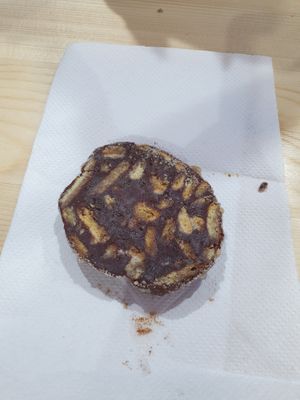 Salame de Chocolate at A Minha Avó in Lisbon