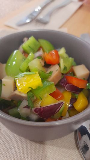 Salada sem Polvo at A Minha Avó in Lisbon