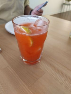 Limonada de morango e gengibre at A Minha Avó in Lisbon