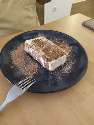 Bolo de bolacha at A Minha Avó in Lisbon