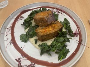 Rolo de carne (almoço )  at A Minha Avó in Lisbon