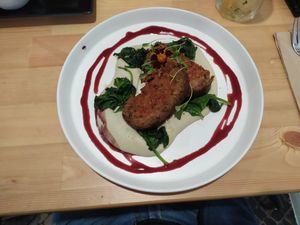 Rolo de "carne" recheado com "alheira" at A Minha Avó in Lisbon