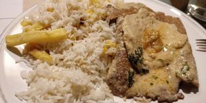 Takeout bitoque at A Minha Avó in Lisbon