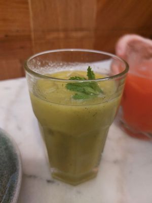 Mojito de manga at A Minha Avó in Lisbon