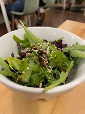 Salad from bitoque at A Minha Avó in Lisbon