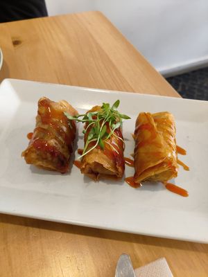 Sausage rolls aka estaladiços de alheiras at A Minha Avó in Lisbon