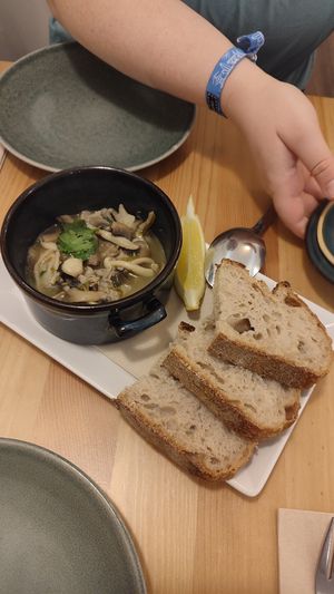  at A Minha Avó in Lisbon