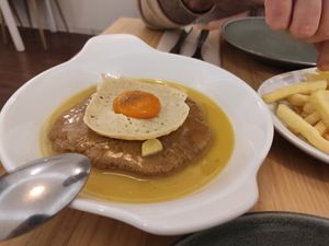 Bitoque at A Minha Avó in Lisbon