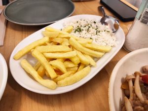 Acompanhamento at A Minha Avó in Lisbon