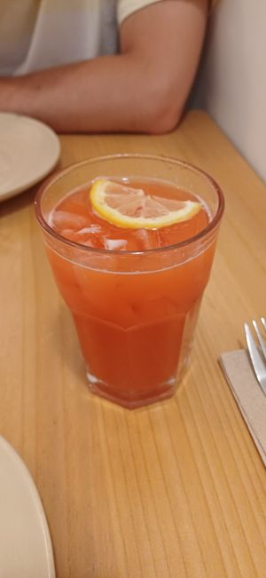 Limonada de fresa at A Minha Avó in Lisbon